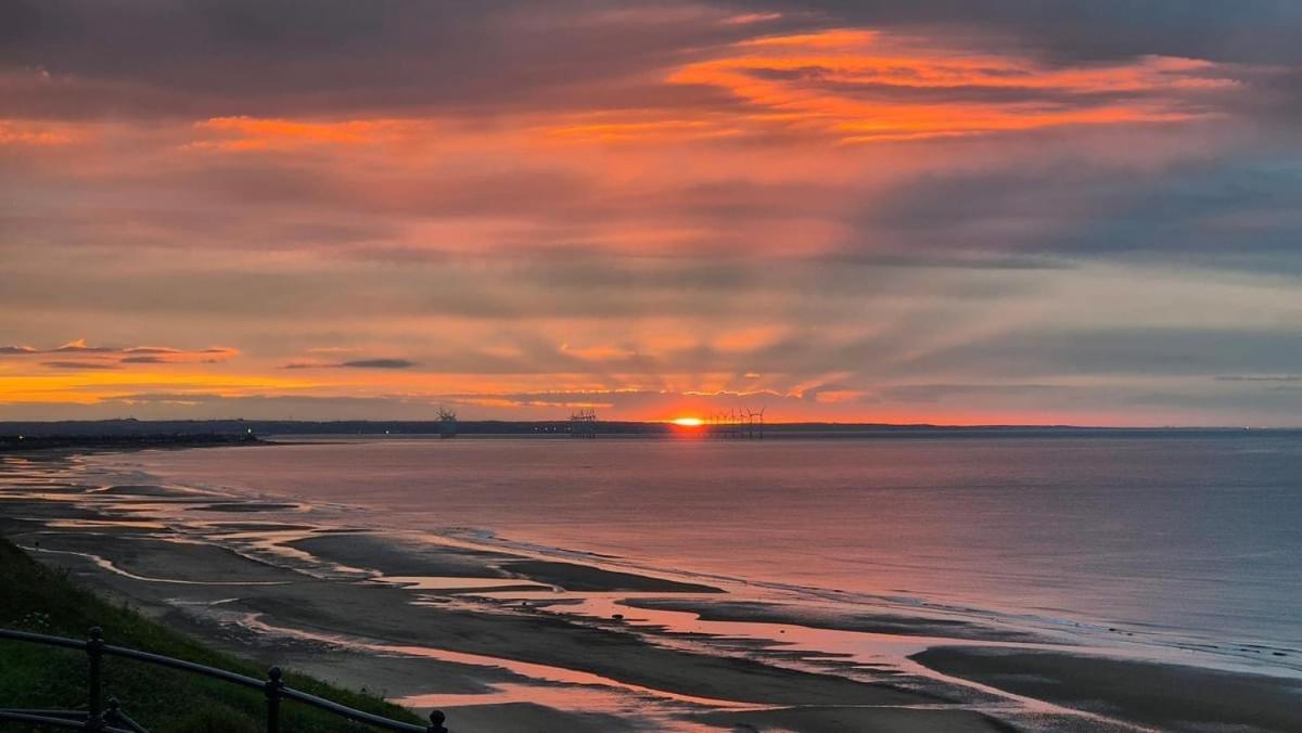 Captain'S Deck Beach Balcony Perfectlysaltburn المظهر الخارجي الصورة